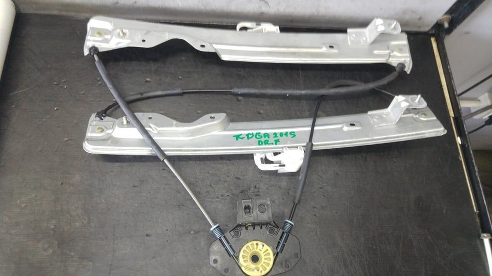 Macara geam electric dreapta fata ford kuga 2 dm2 cj54s23200bn