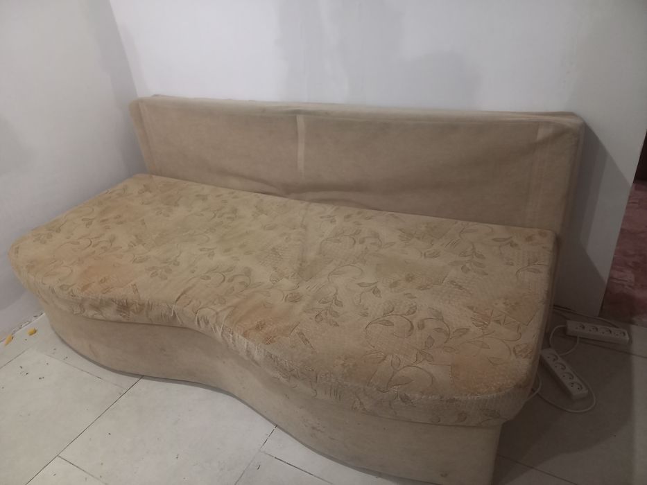 Продам диваны...