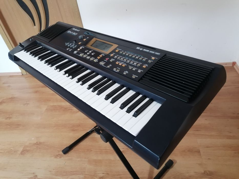 Roland EM-20 ROLAND EM-10 pian orga sintetis