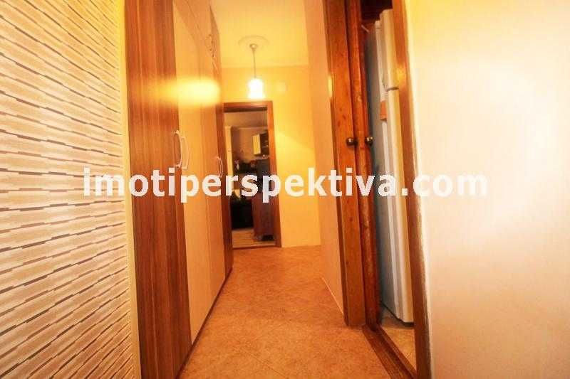 Продава се Тристаен апартамент в Пловдив, Център - 68 кв.м за 2011 €/кв.м - Снимка #14