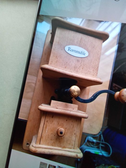 Râșniță manuala cereale