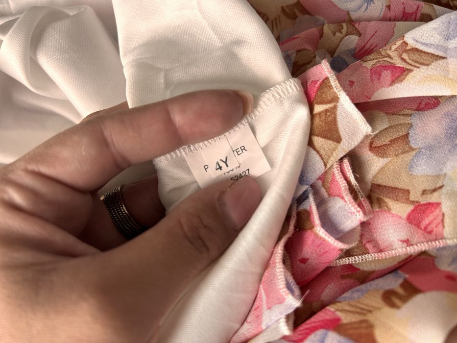 Rochita eleganta fetita 4 ani