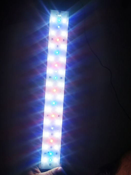 Vand sistem iluminare acvariu leduri multicolore foarte piuternice