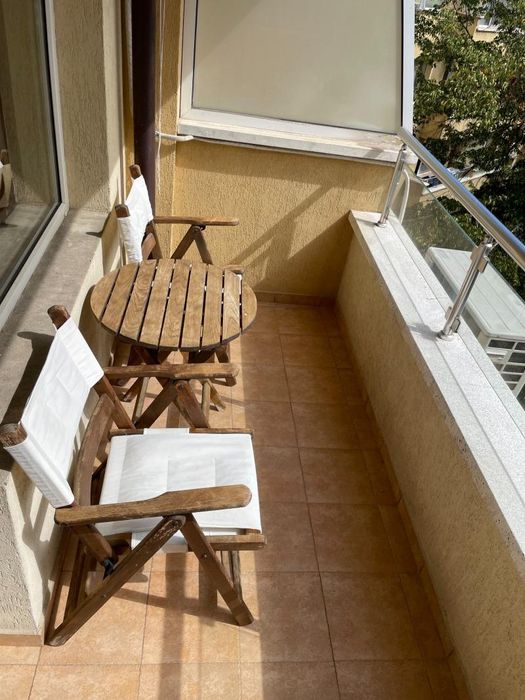 Дава се под наем Тристаен апартамент в София, Хиподрума - 108 кв.м за 750 € - Снимка #11