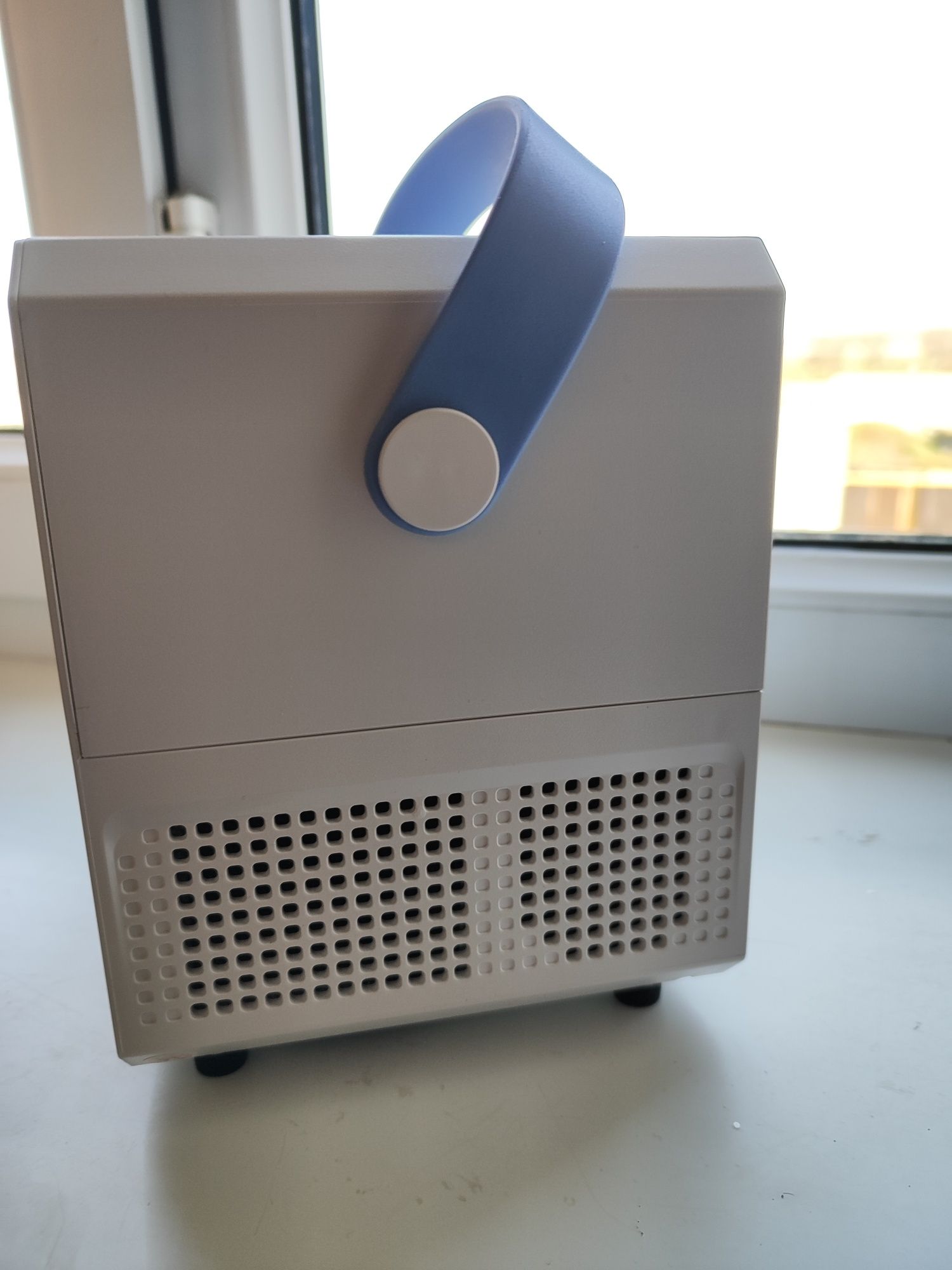 Projector  проектор