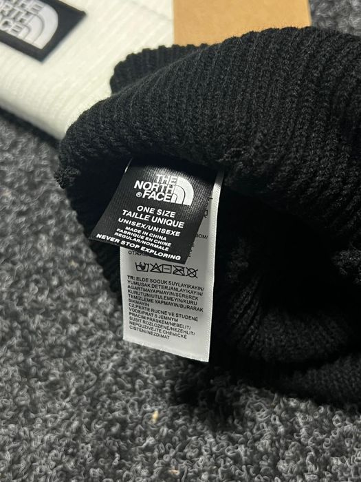 Caciula The North Face Alb/Negru Premium/2025