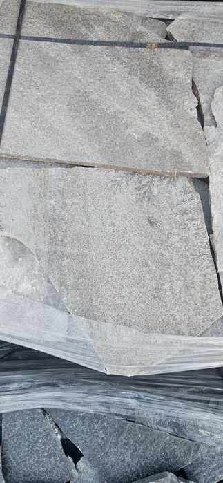 Piatră naturală poligonală