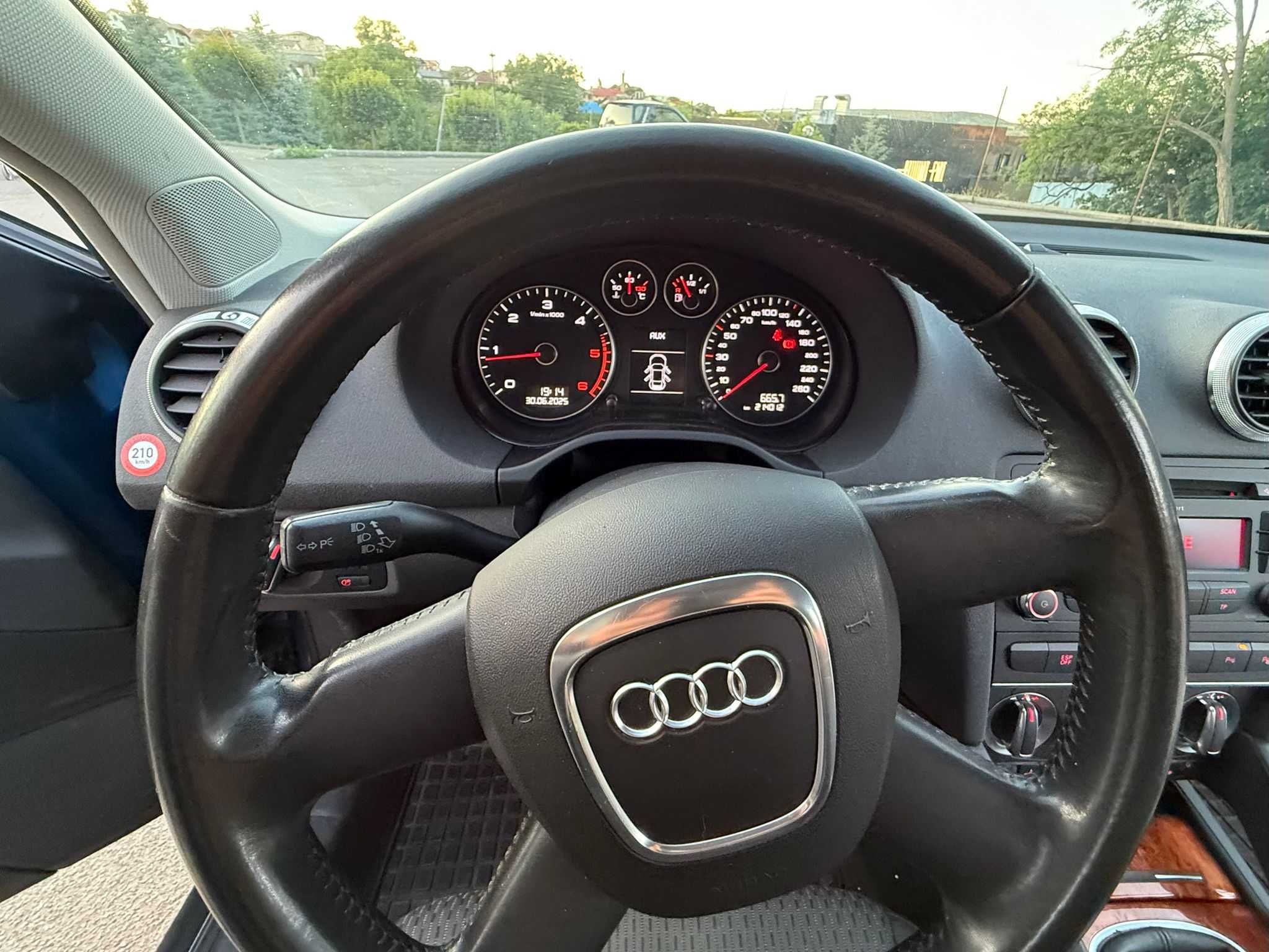 Audi A3 Sport Line 2.0 TDI