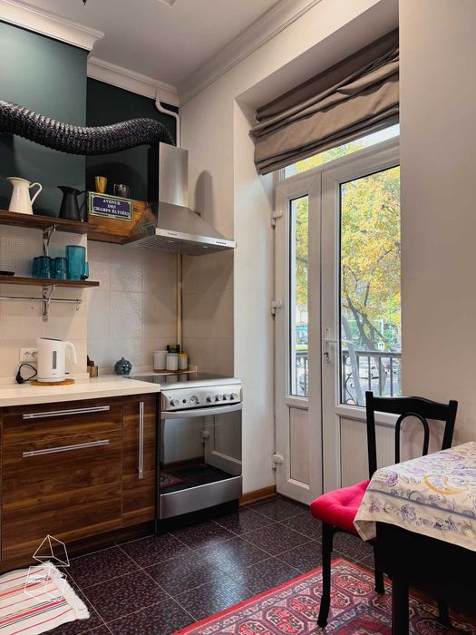 (Добрый) Ш. Руставели, 52 м², 1/2/4, Уютная и светлая студия