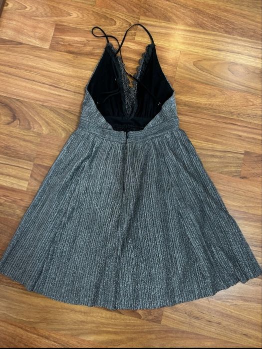 Rochie Renuar, cu sclipici si spatele gol