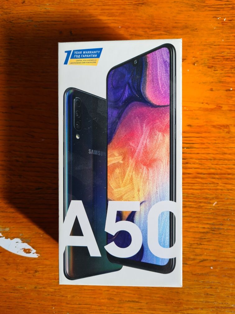 Продам Samsung A 50 б/у