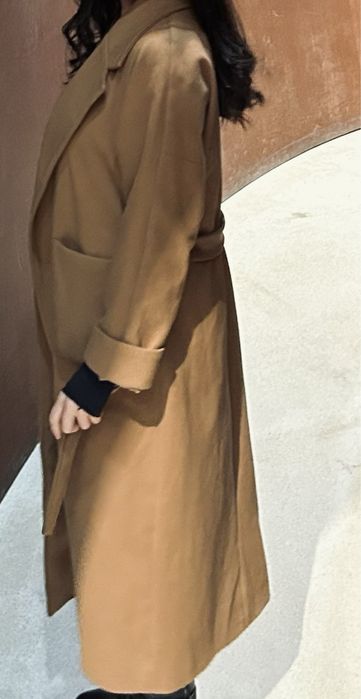 Пальто  красивое