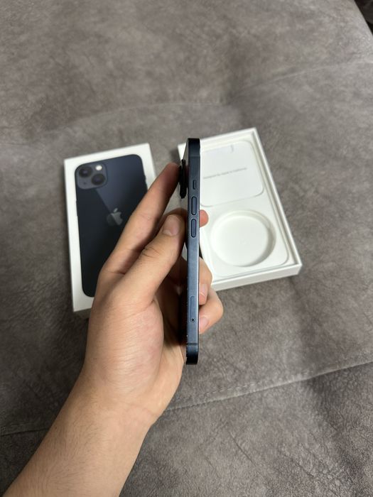 iPhone 13 128гб АКБ 84% в отличном состоянии