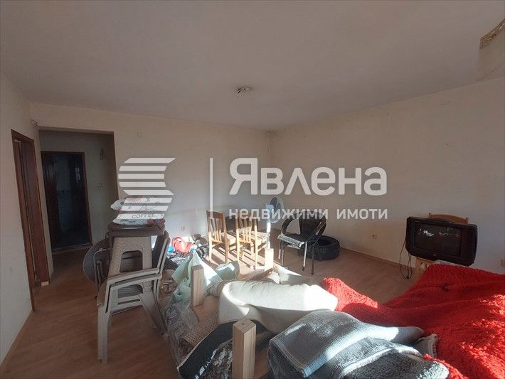 Продава се Тристаен апартамент в Свищов - 101 кв.м за 605 €/кв.м - Снимка #4