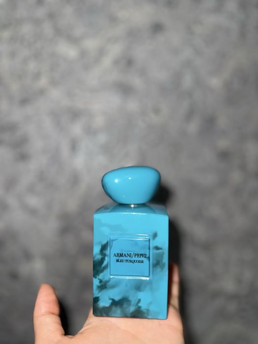 Продаю парфюм ARMANI prive bleu turquoise