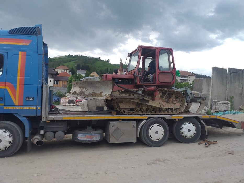 Tractari / transport autoutilitare, utilaje, autoturisme, cu platforma