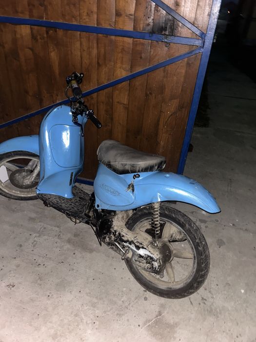 vand scuter 2t aprilia scarabeo