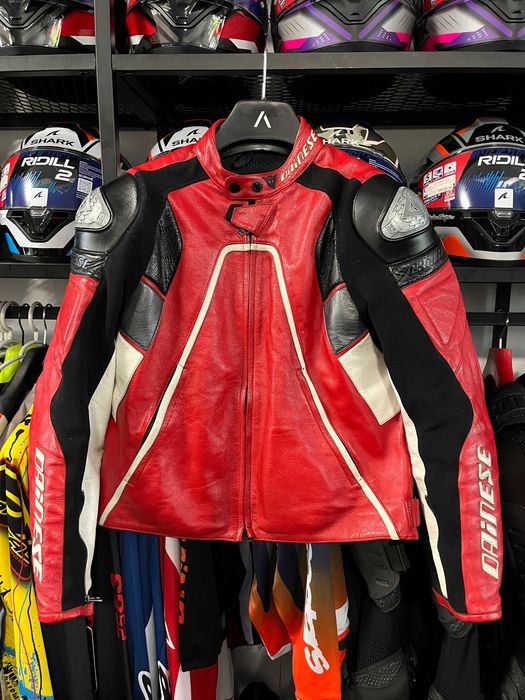 Кожено яке за мотор DAINESE AVRO D1 72-Anniversary,размер 56-XL