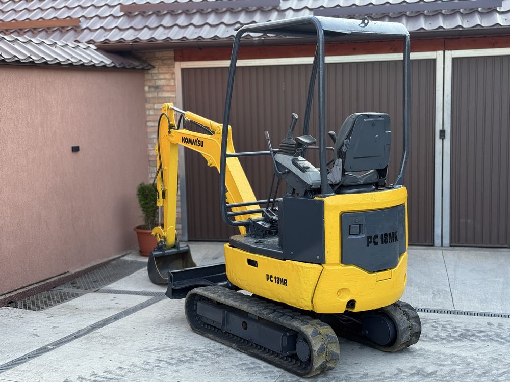 Vand Excavator KOMATSU 1.9 T Extensib/Import Italia !