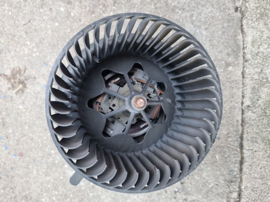 Ventilator aeroterma VW Golf 6 3C0907521F/D