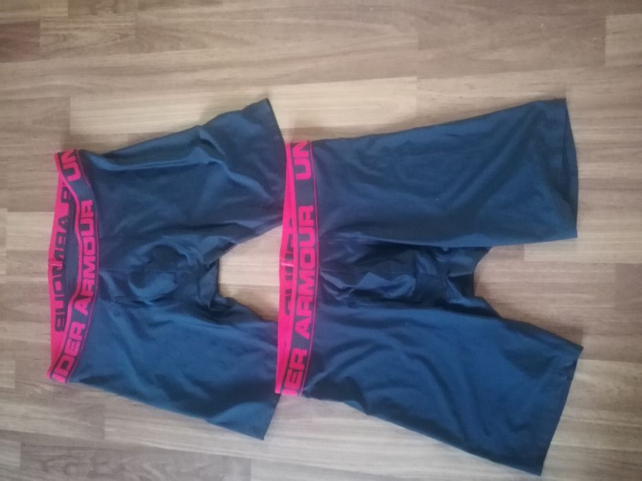 Colanți scurți Under Armour L