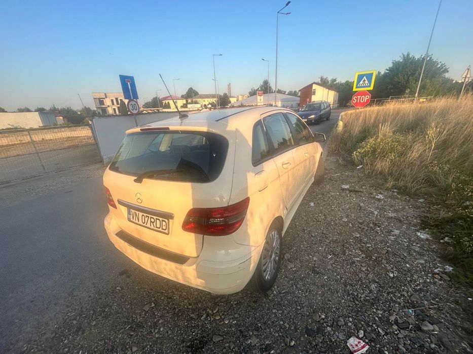 Mercedes b class