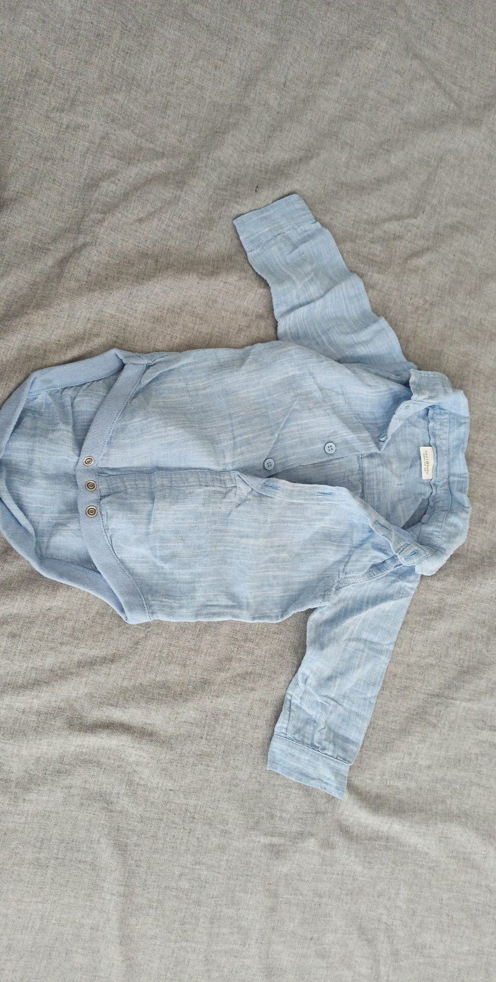 Бебешки дрехи-ризи,дънки,панталони
