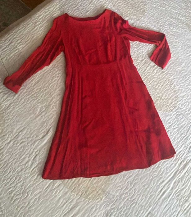 rochie rosie din vascoza, maneca lunga, mar L