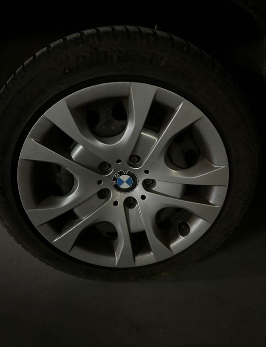 Vând jante R17 pentru X1