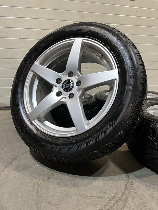 Jante BMW X1 / X2 MINI Countryman / Crossover 5x112 225 55 R 17 M+S