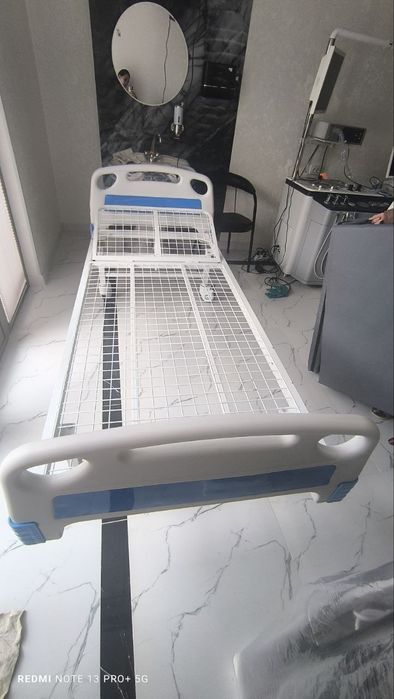 Медицинский кровать