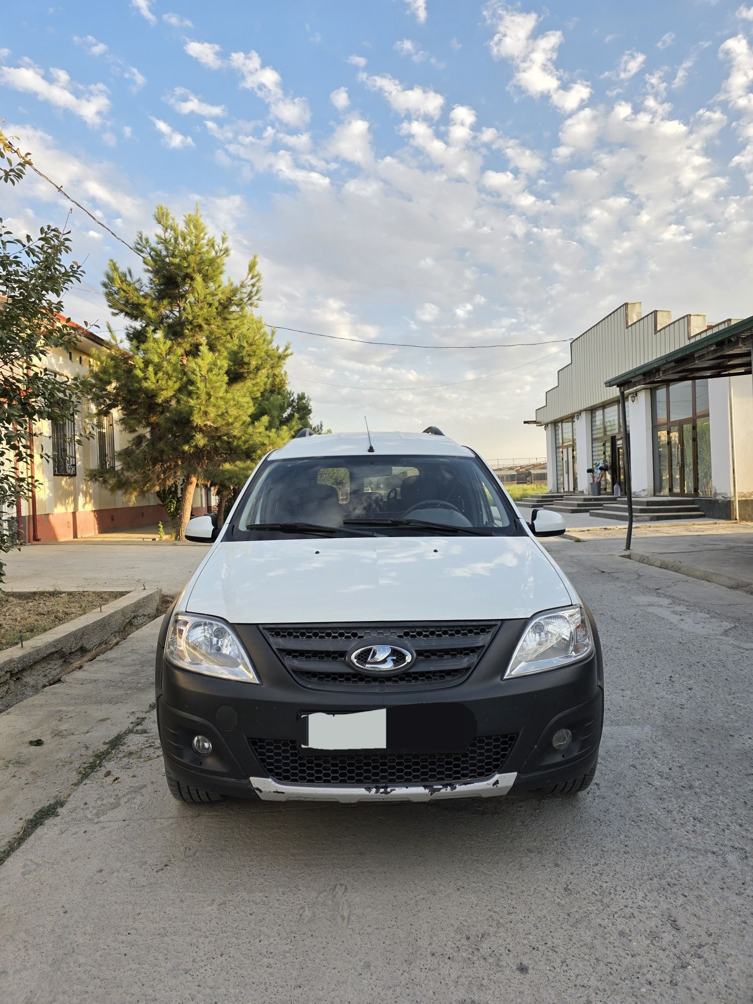 Lada Largus 2020 srochna