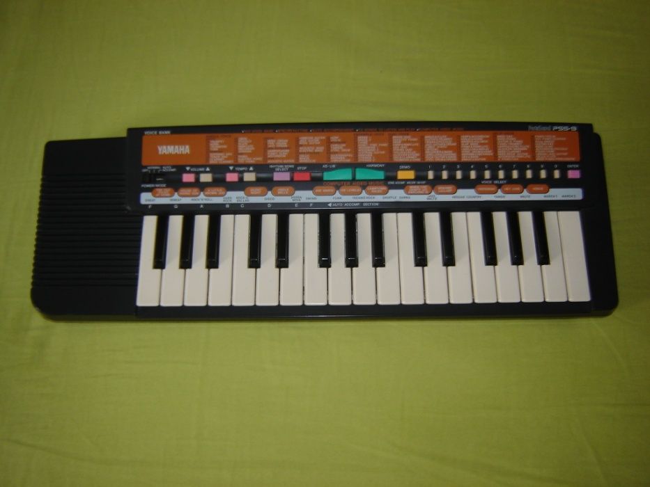 Orga Yamaha PSS-9 originala