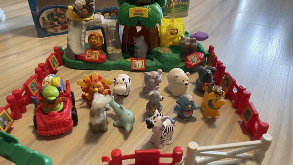 Fisher Price Little people zoo