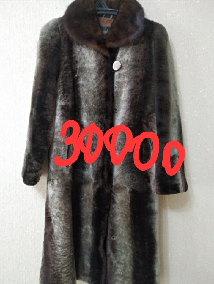 Продам зимнюю одежду б/у размер 54-56.  Цена 5000тг.