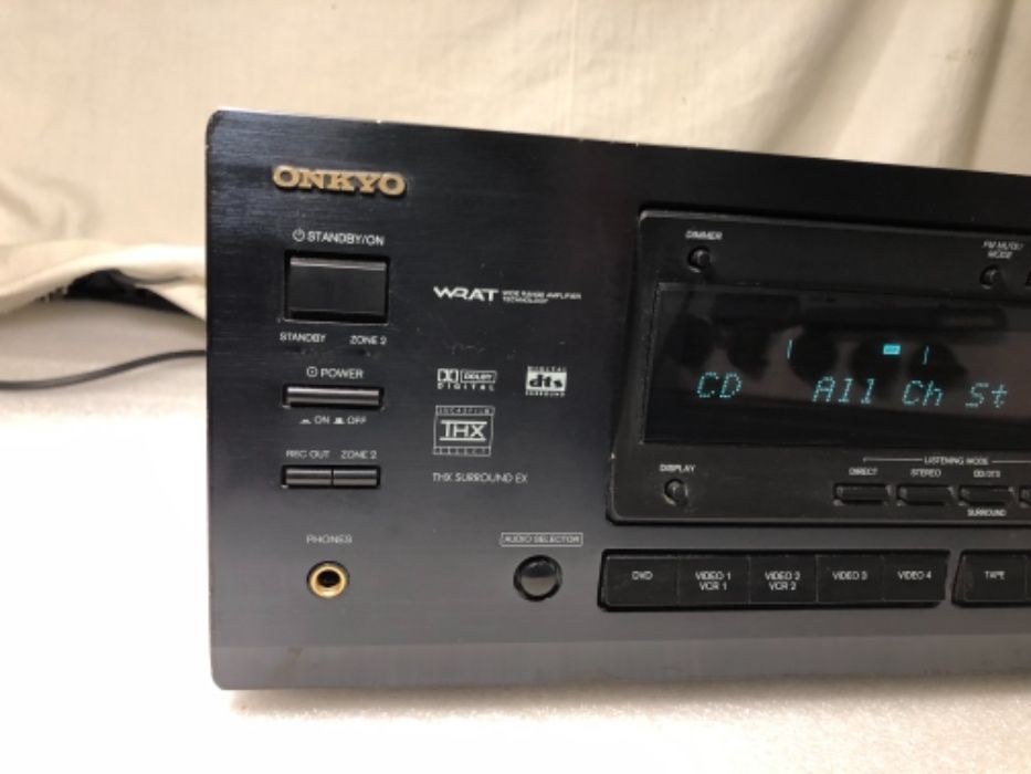 Onkyo TX-DS787...