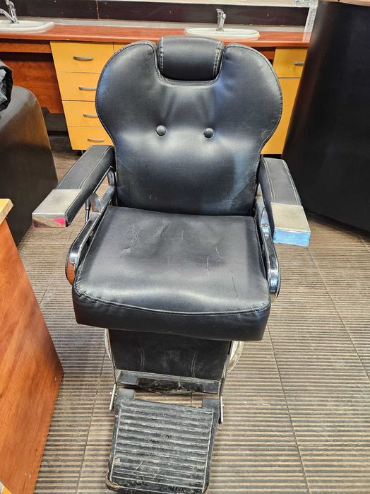 Vand scaun frizerie