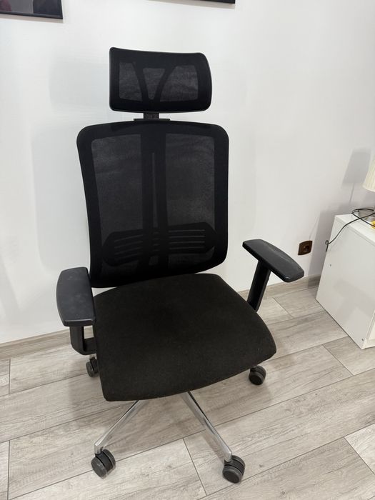 Scaun de birou directorial