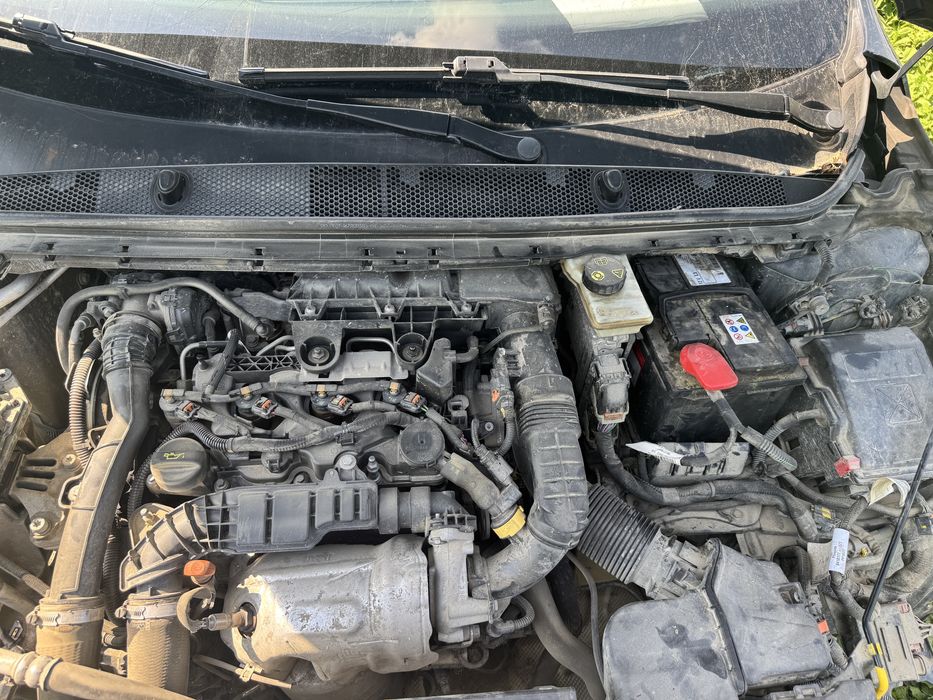 Piese demembrari peugeot 308 1.5 HDI 102 cp YHY