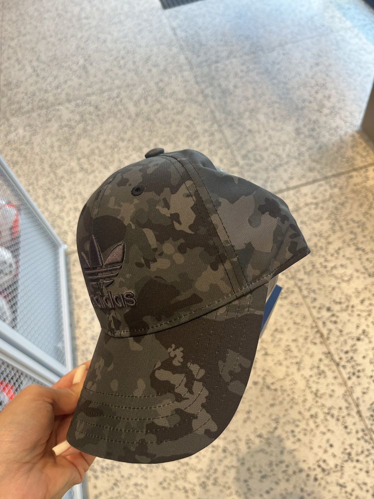 Оригинална мъжка шапка Adidas
