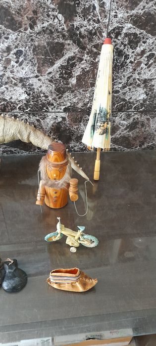 Стари играчки сувенири