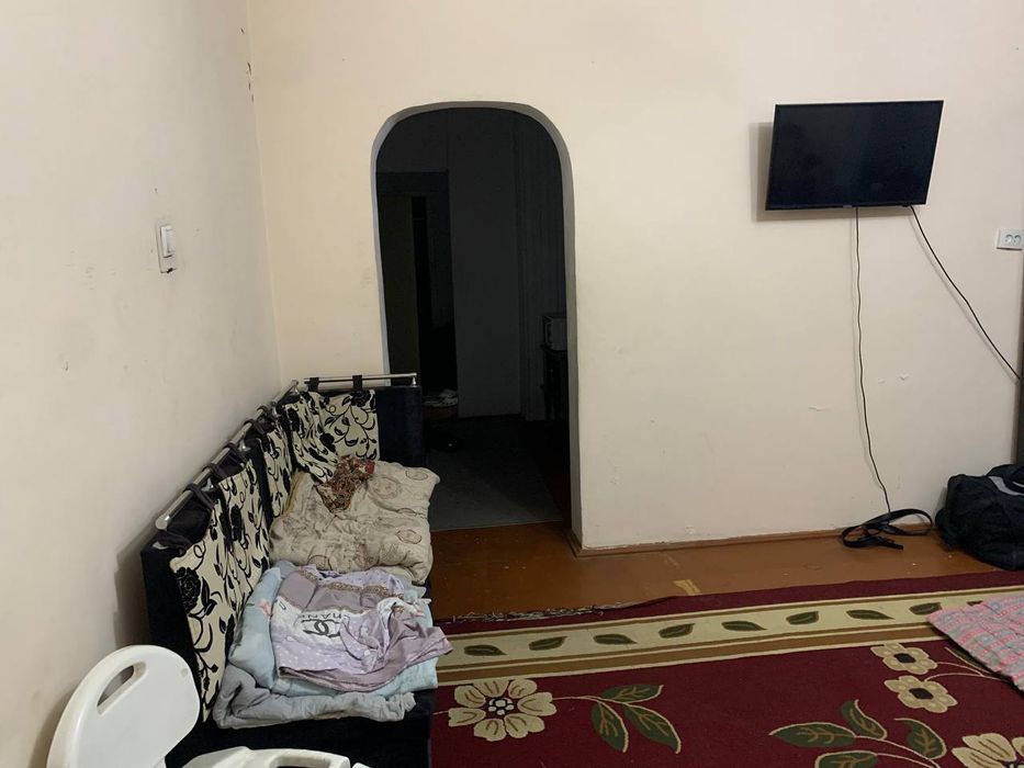 800 000 Tinchlik metro yonida 2 xonali uy 2-3 ta bola qoʻyiladi