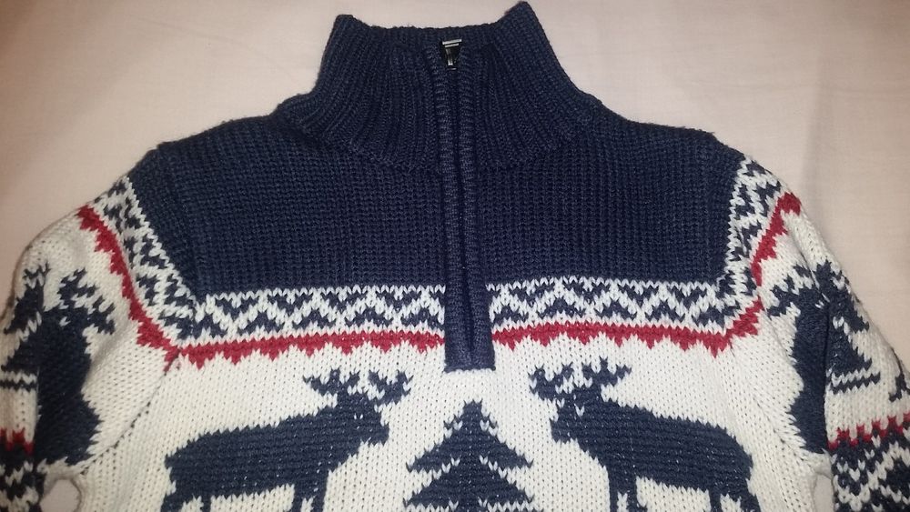 Коледен/зимен пуловер 104