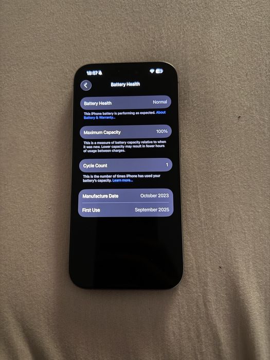ЧИСТО НОВ Iphone 15 Pro E-Sim Natural Titanium 256GB