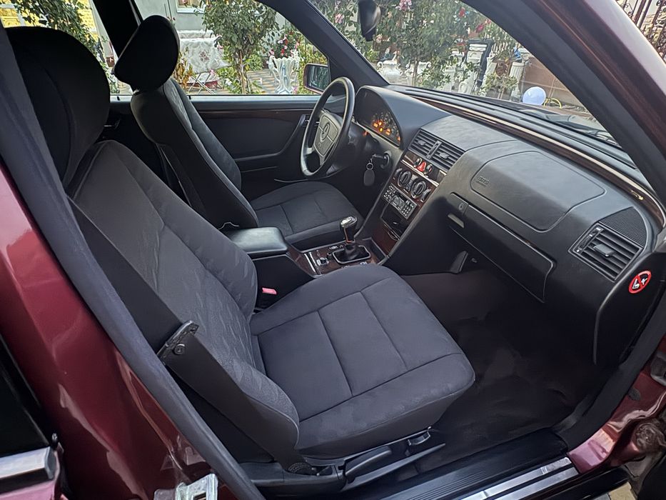 Vand mercedez C- klase 200