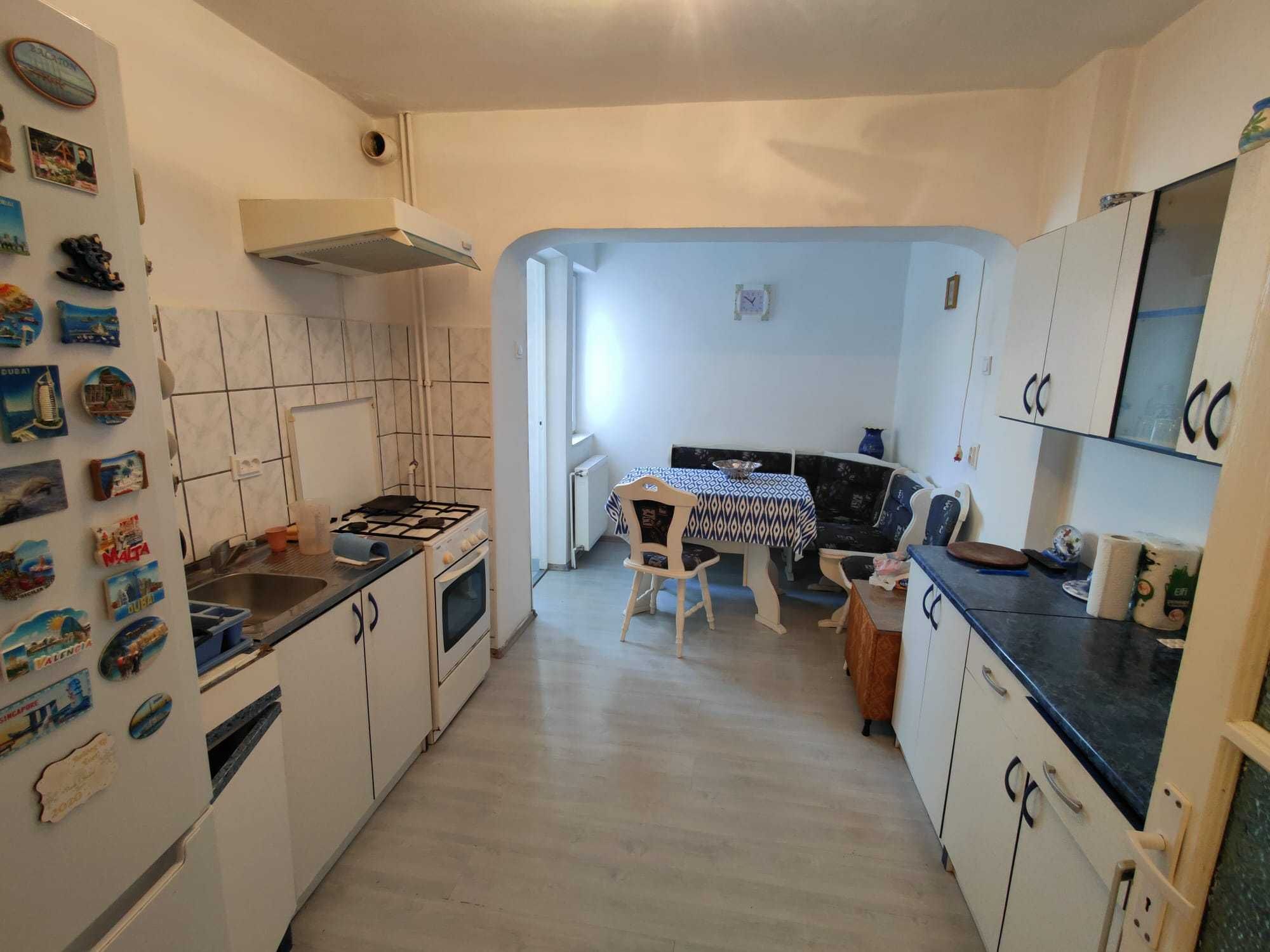 Apartament 3 camere complet utilat, program 50/20 pentru ucraineni