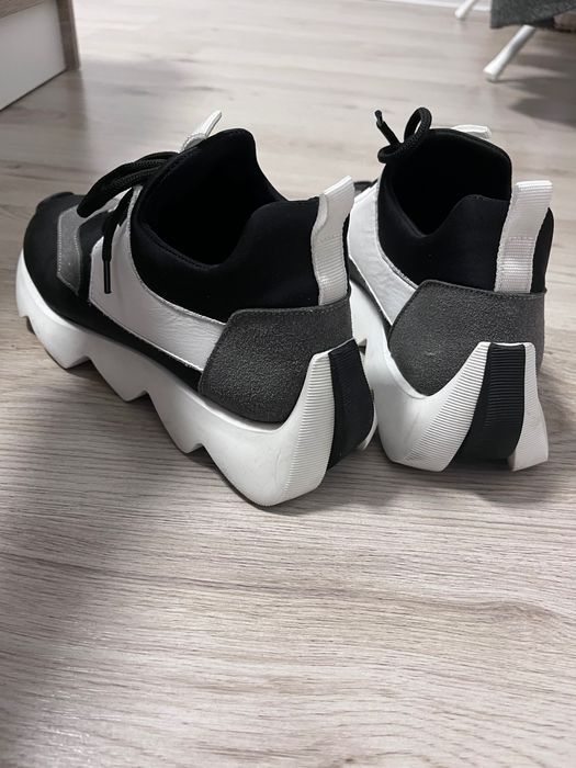 Дамски маратонки CROPP