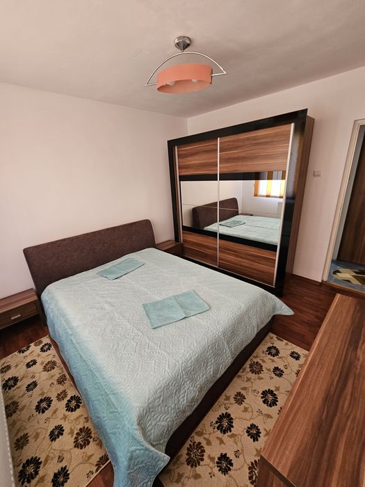 Apartament de închiriat