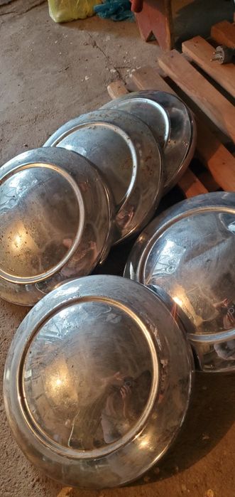 Продаётся запчасти от Волги 21