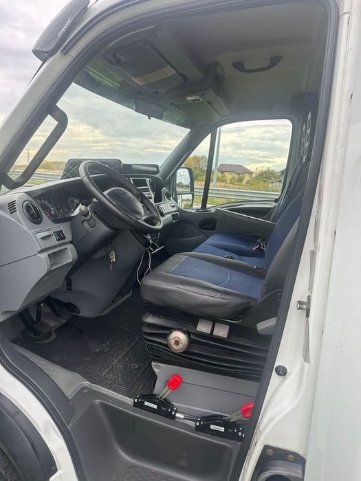 De vânzare Iveco 65C15, basculabila pe 3 părți